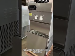 #machine à crème glacée #Máquina de helados #Macchina del gelato